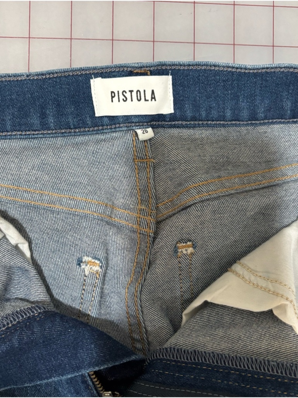 PISTOLA cropped straight leg - Picture 6 of 8